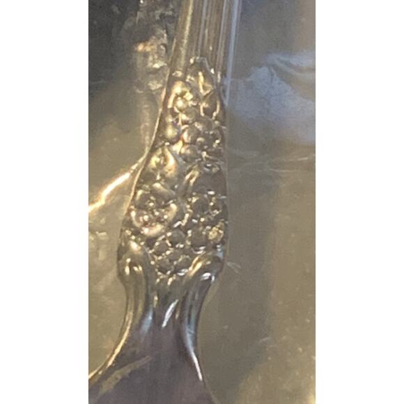 Oneida Rogers 1881 Teaspoon Victorian Classic Silverplate 6 Inch Vintage 1980s - Picture 10 of 10